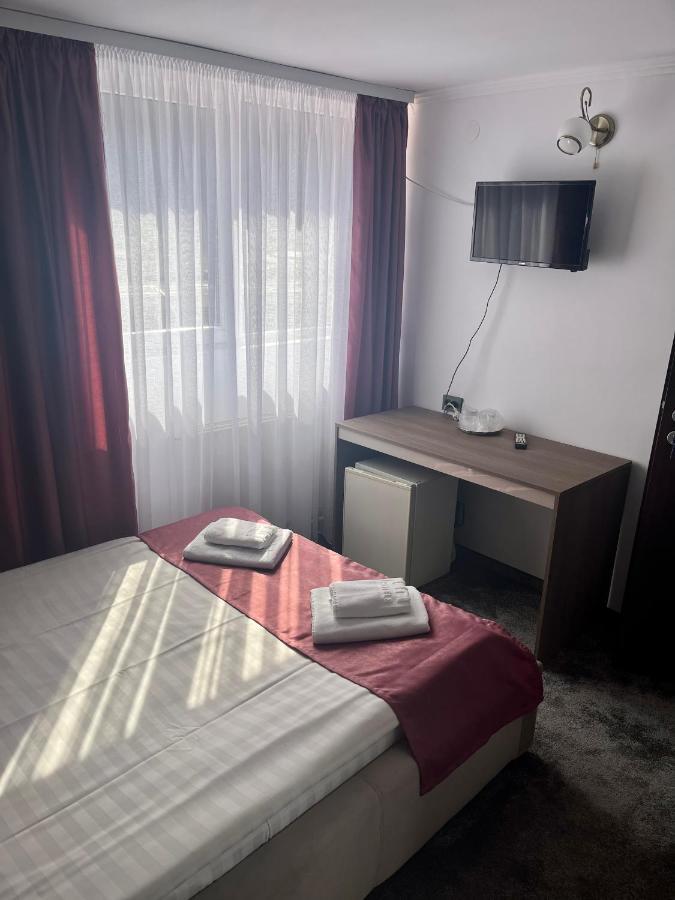 Pensiunea Eden Sinaia Zewnętrze zdjęcie